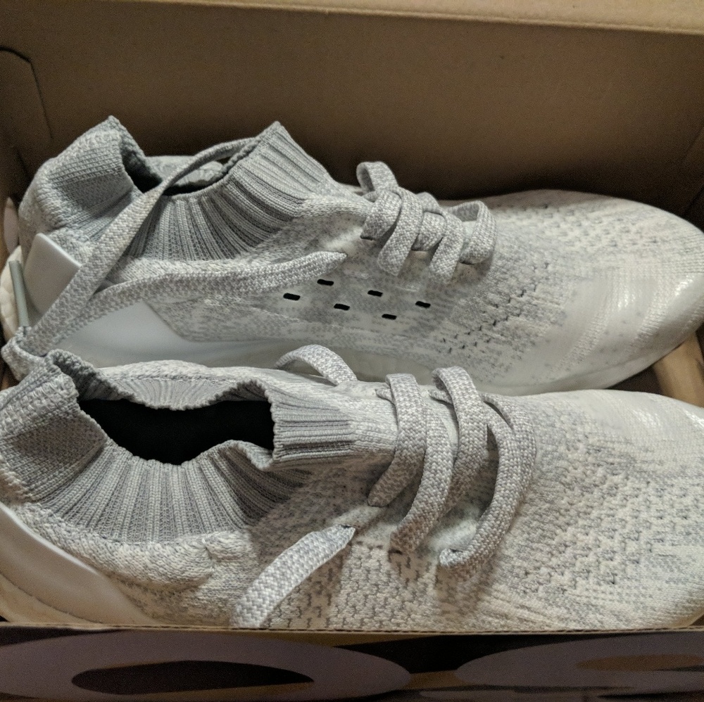 Sz 8 Adidas Ultraboost Uncaged New in box, gray